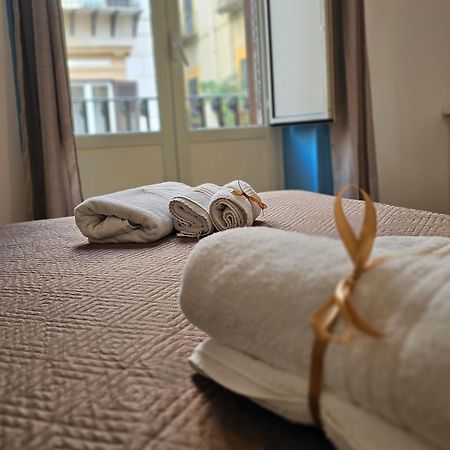 Teatro Del Sole Apartment Palermo Eksteriør billede