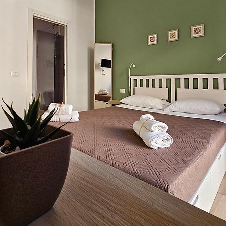 Teatro Del Sole Apartment Palermo Eksteriør billede