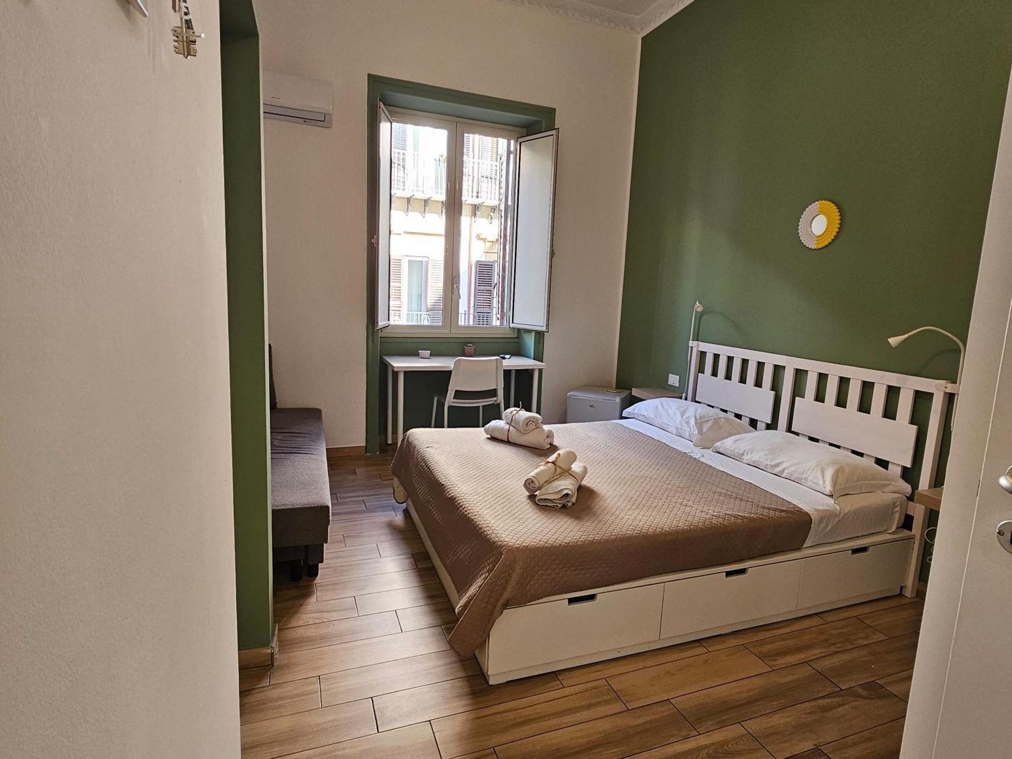 Teatro Del Sole Apartment Palermo Eksteriør billede