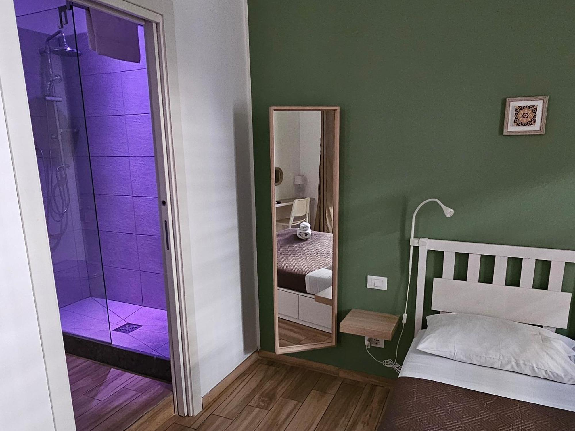 Teatro Del Sole Apartment Palermo Eksteriør billede